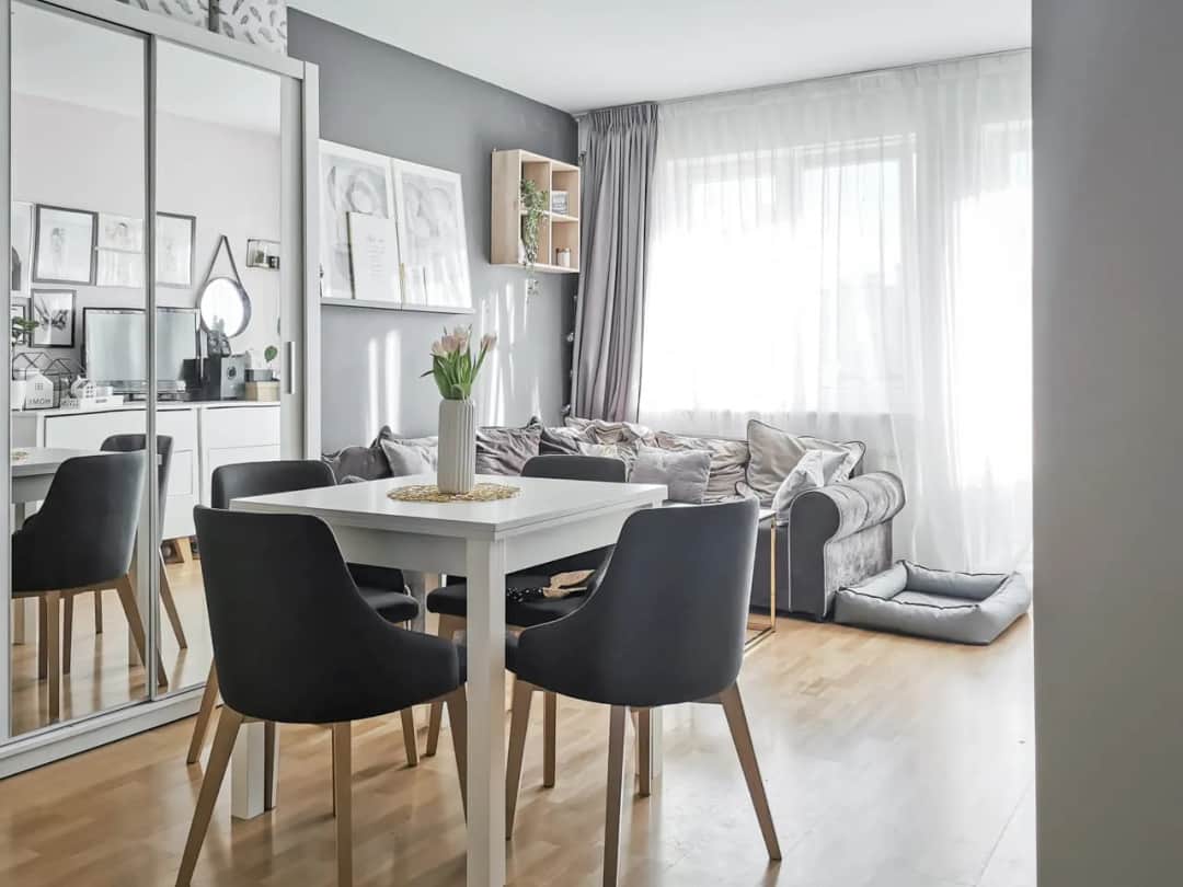 Wydzielenie jadalni w salonie: Moje sprawdzone sposoby i porady